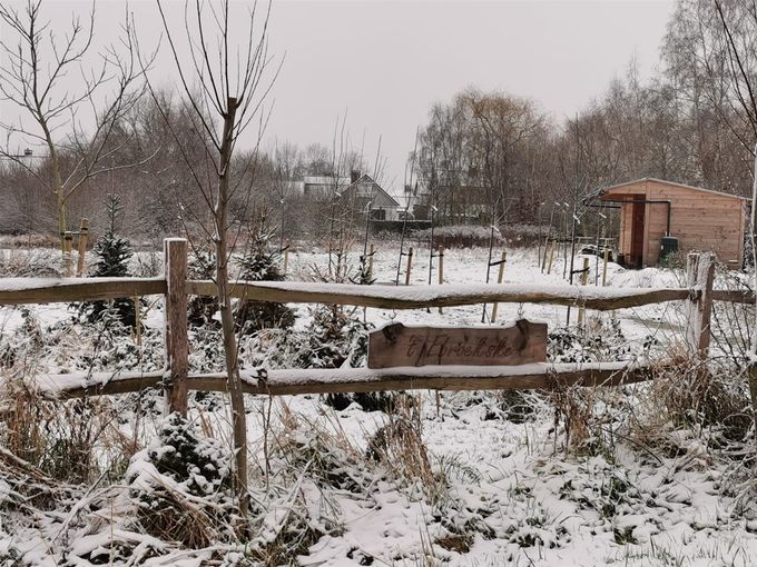 Het naambordje scittert  -  7 februari 2021